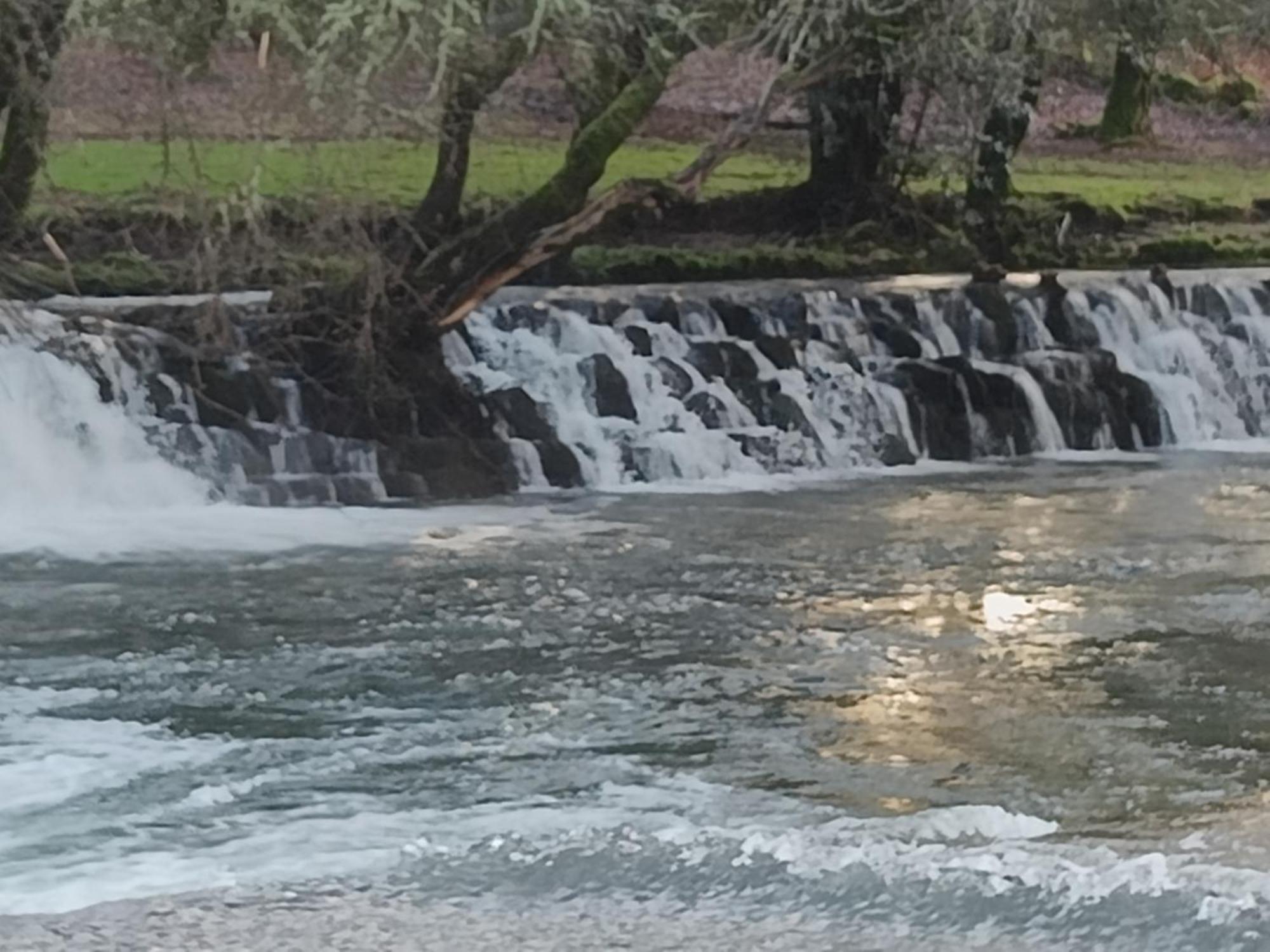 Ponte Caldelas4 Soles公寓 外观 照片