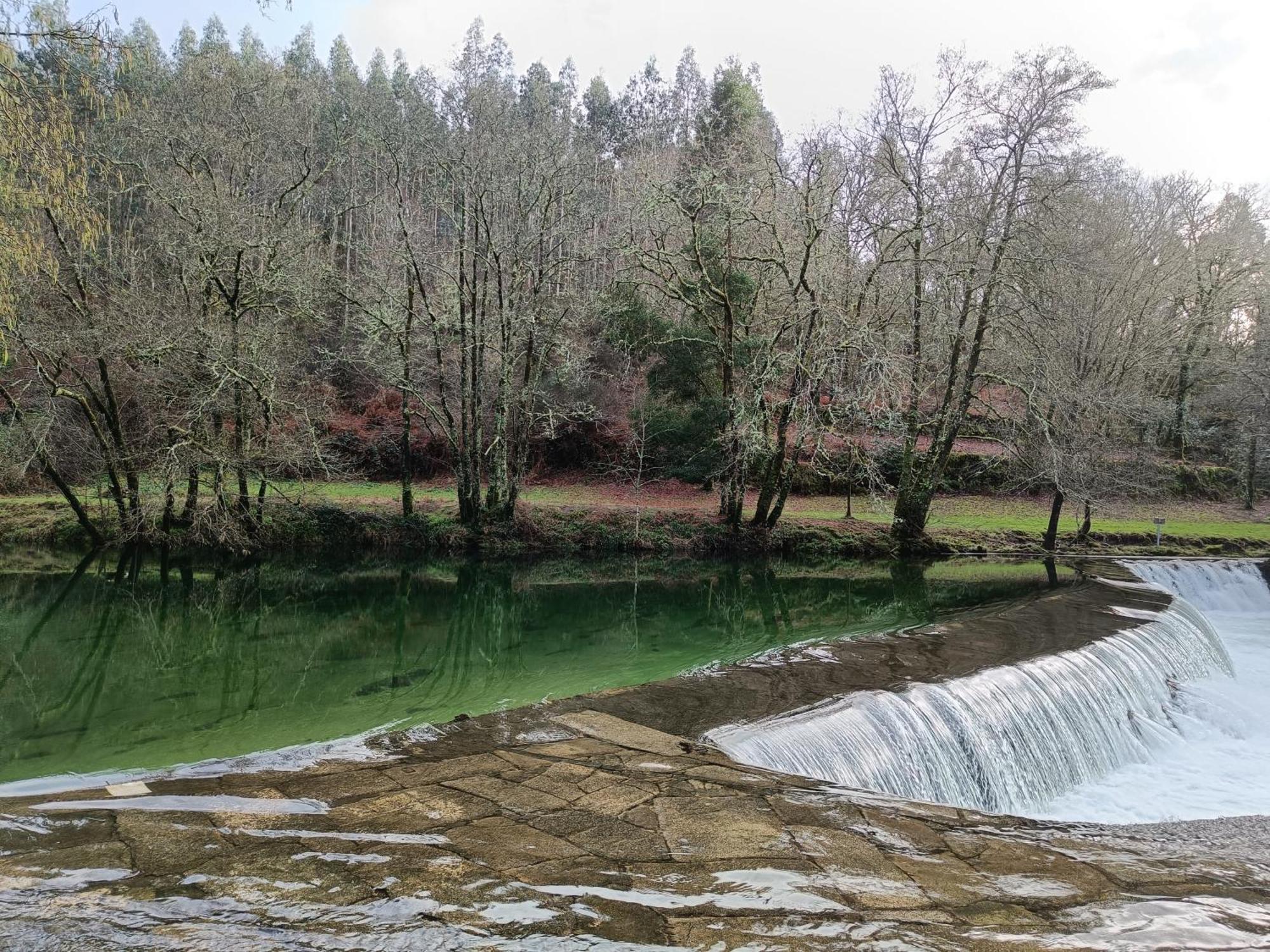 Ponte Caldelas4 Soles公寓 外观 照片
